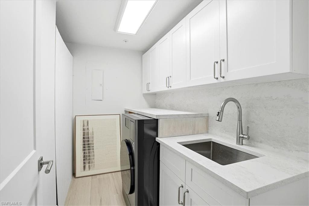 980 Cape Marco DR 706-30