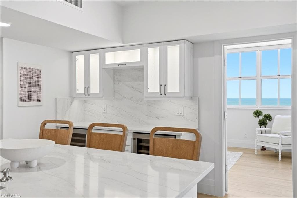 980 Cape Marco DR 706-10