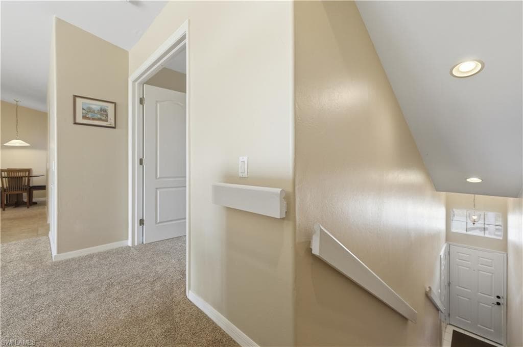 23541 Sandycreek TER 806-5