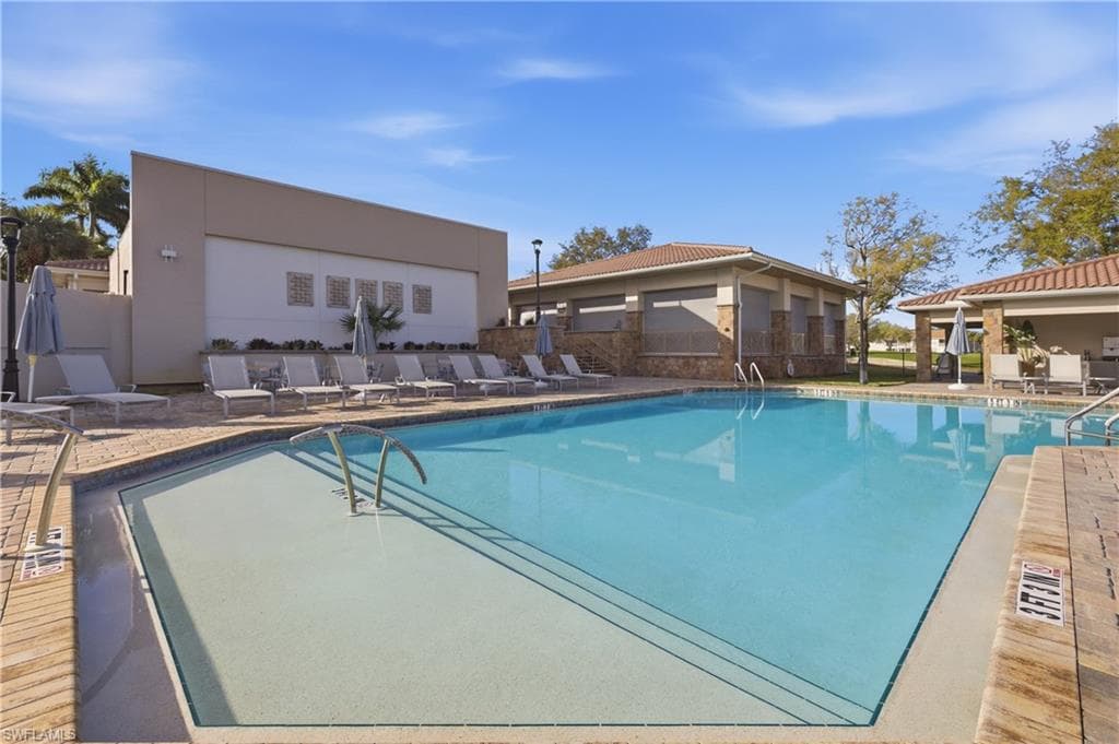 23541 Sandycreek TER 806-37