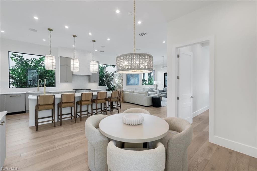 513 92nd AVE N-16