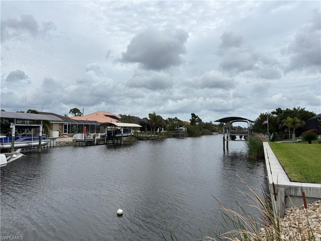 15256 Hennipen CIR-11