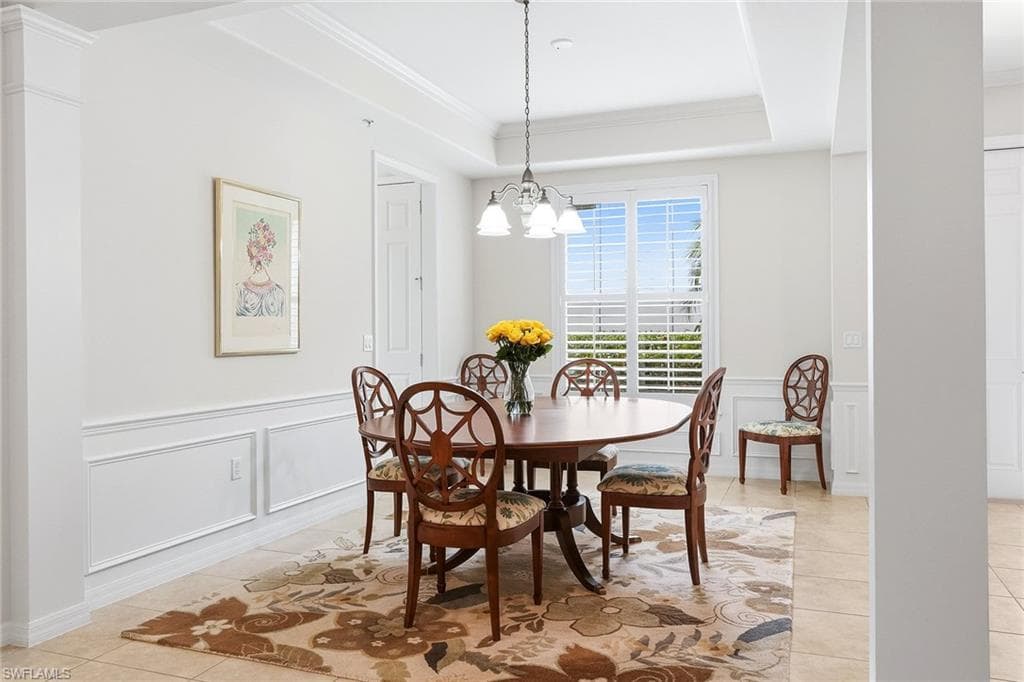 12026 Covent Garden CT 501-7