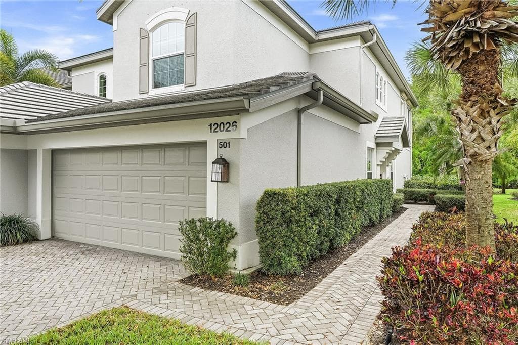 12026 Covent Garden CT 501-36