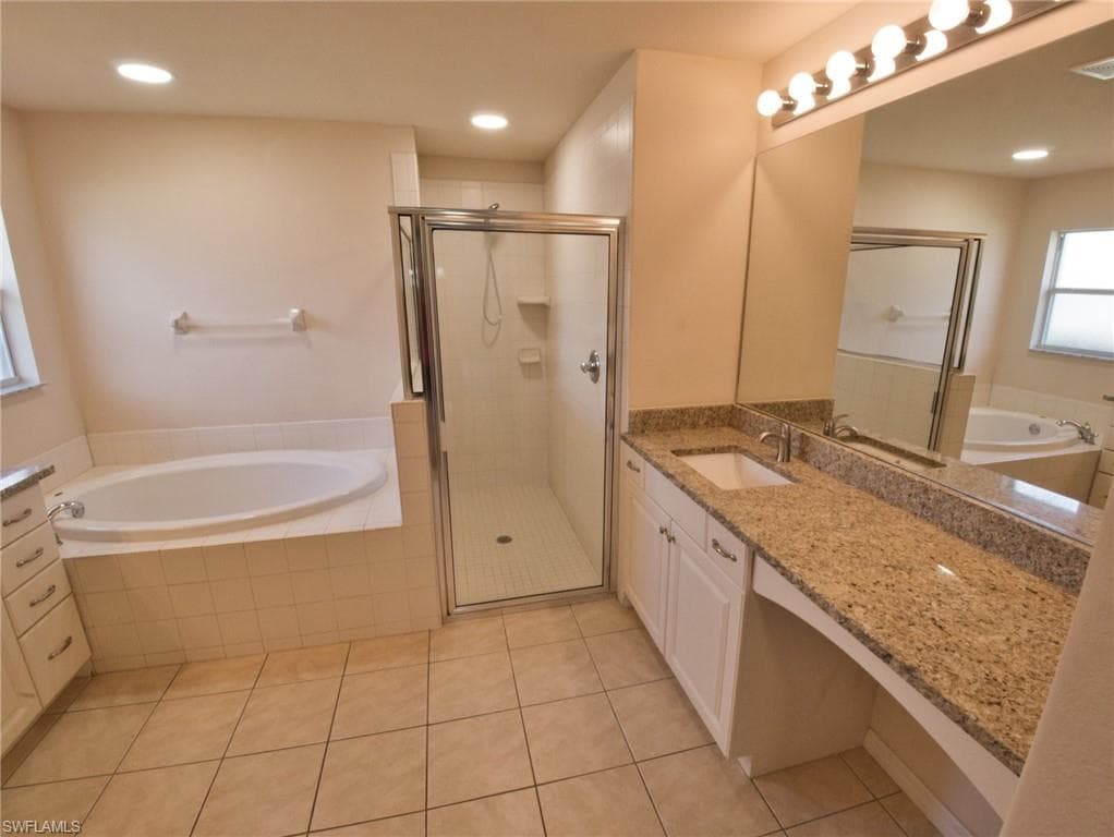 9071 Astonia WAY-19