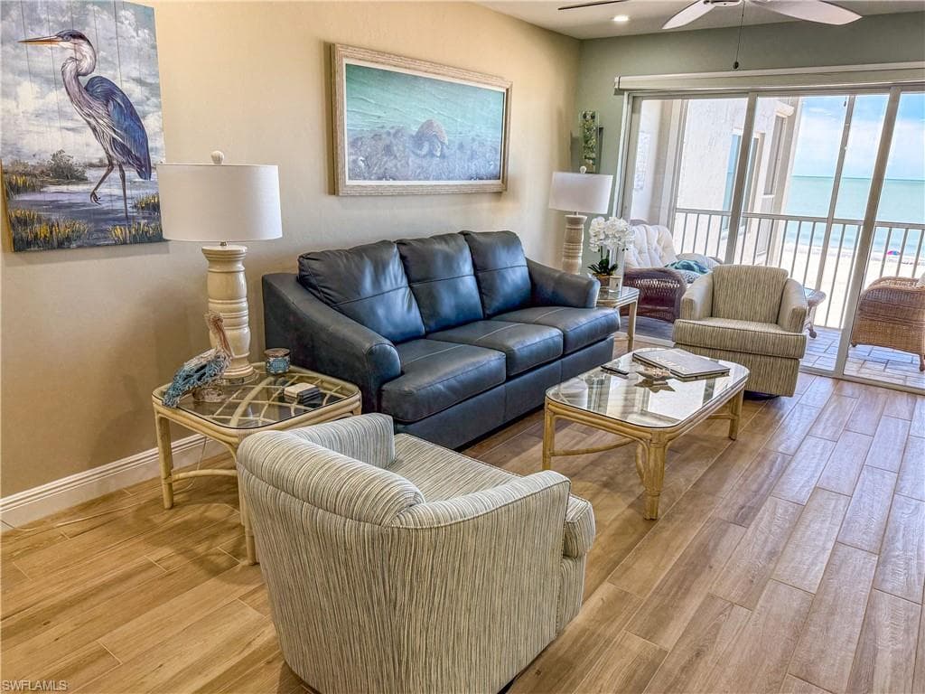 26000 Hickory BLVD 303-36