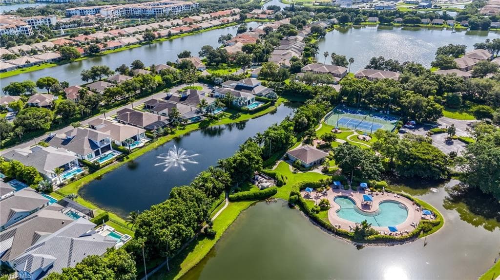 6541 Ilex CIR-33