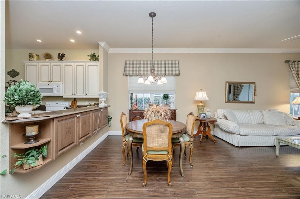 6541 Ilex CIR-8