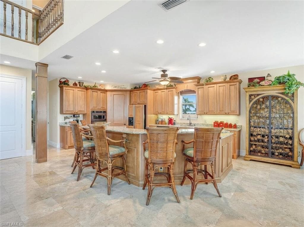 5640 Williams DR-19