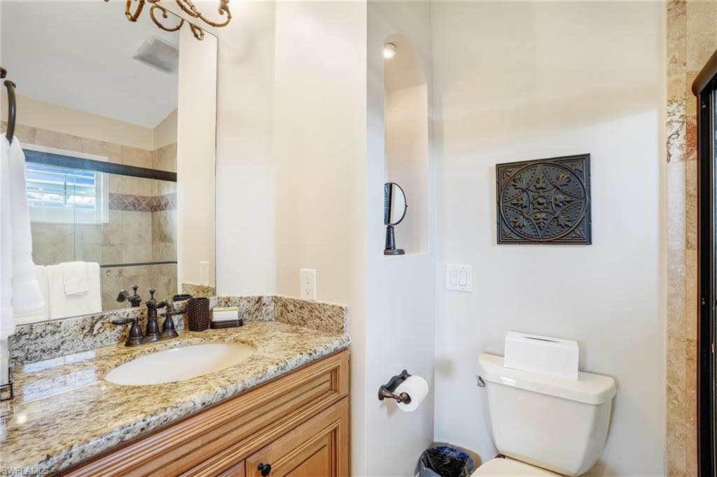 5640 Williams DR-40