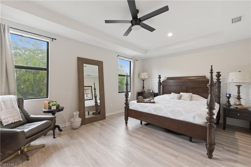 13017 Pembroke DR-17