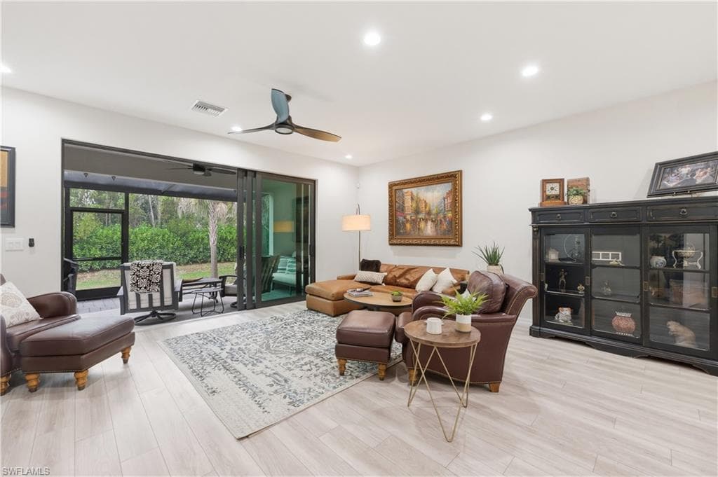 13017 Pembroke DR-8
