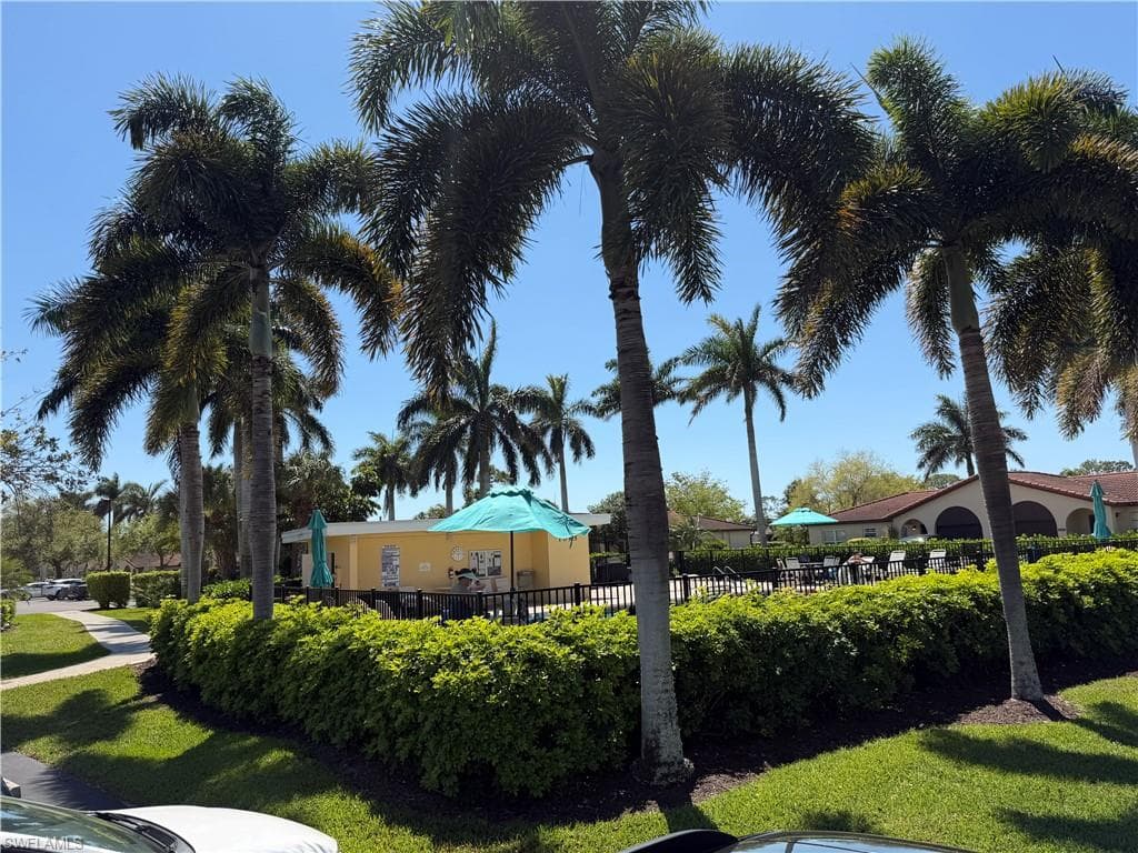 1085 Forest Lakes DR 8106-27