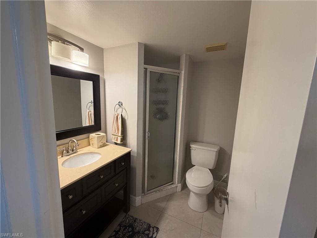 1085 Forest Lakes DR 8106-11