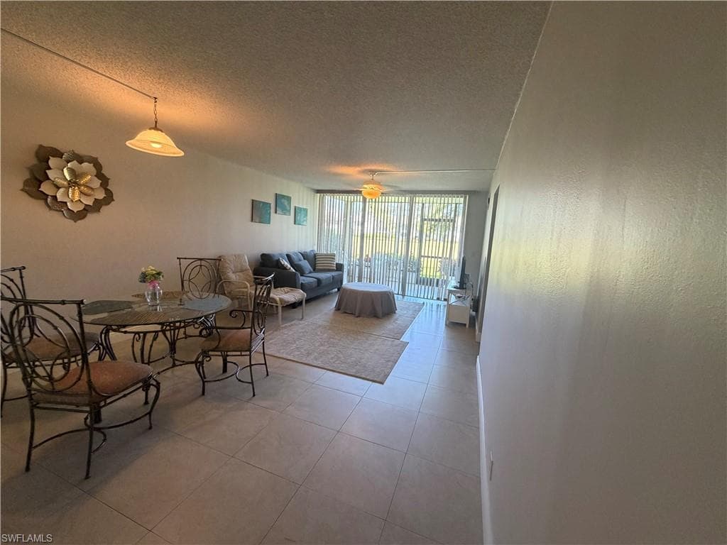 1085 Forest Lakes DR 8106-25