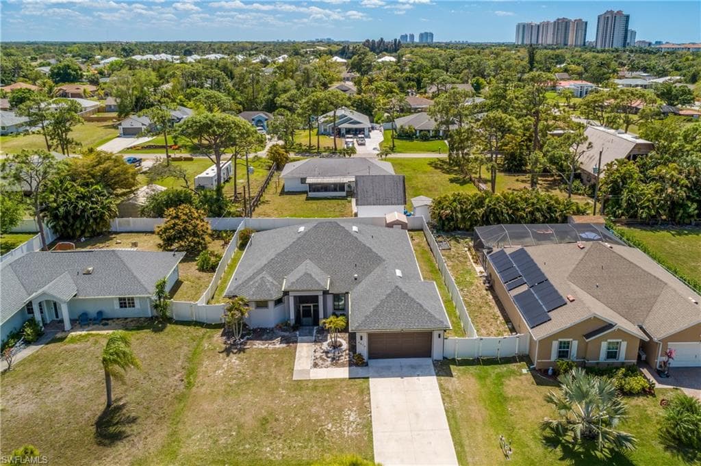 4575 Catalina LN-40