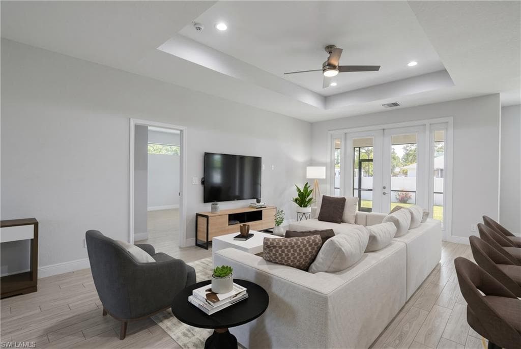 4575 Catalina LN-6