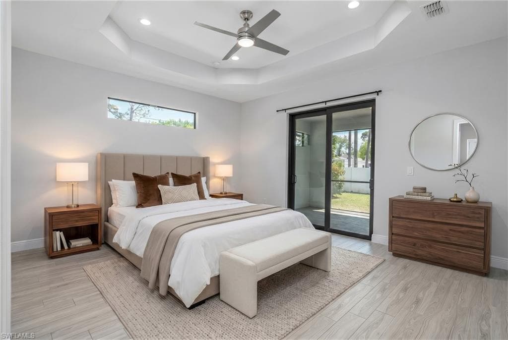 4575 Catalina LN-8