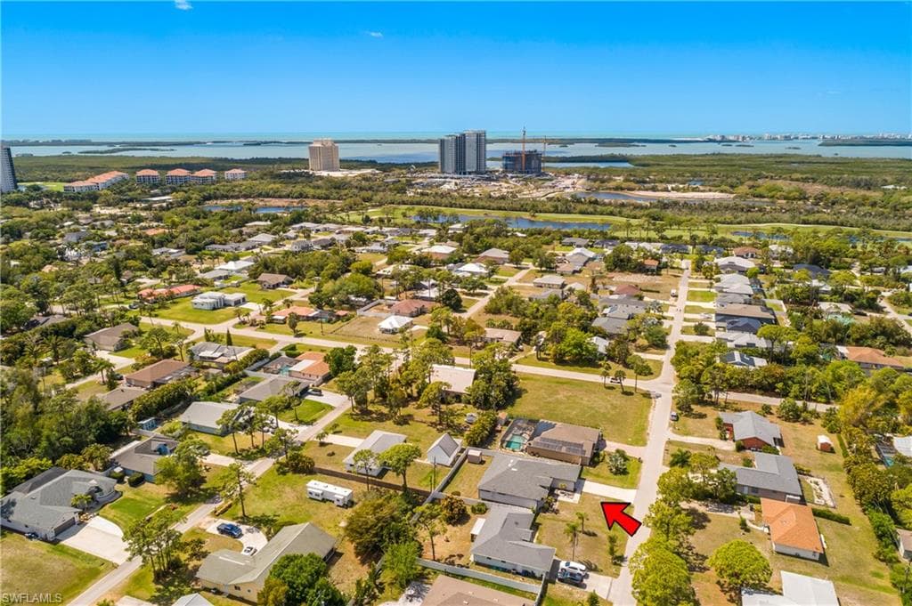 4575 Catalina LN-39