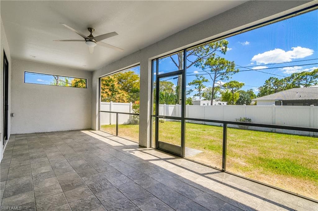 4575 Catalina LN-33