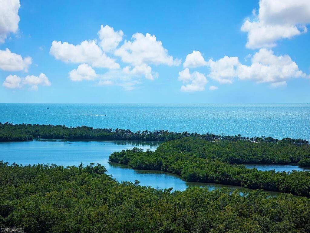 7225 Pelican Bay BLVD 1703-9
