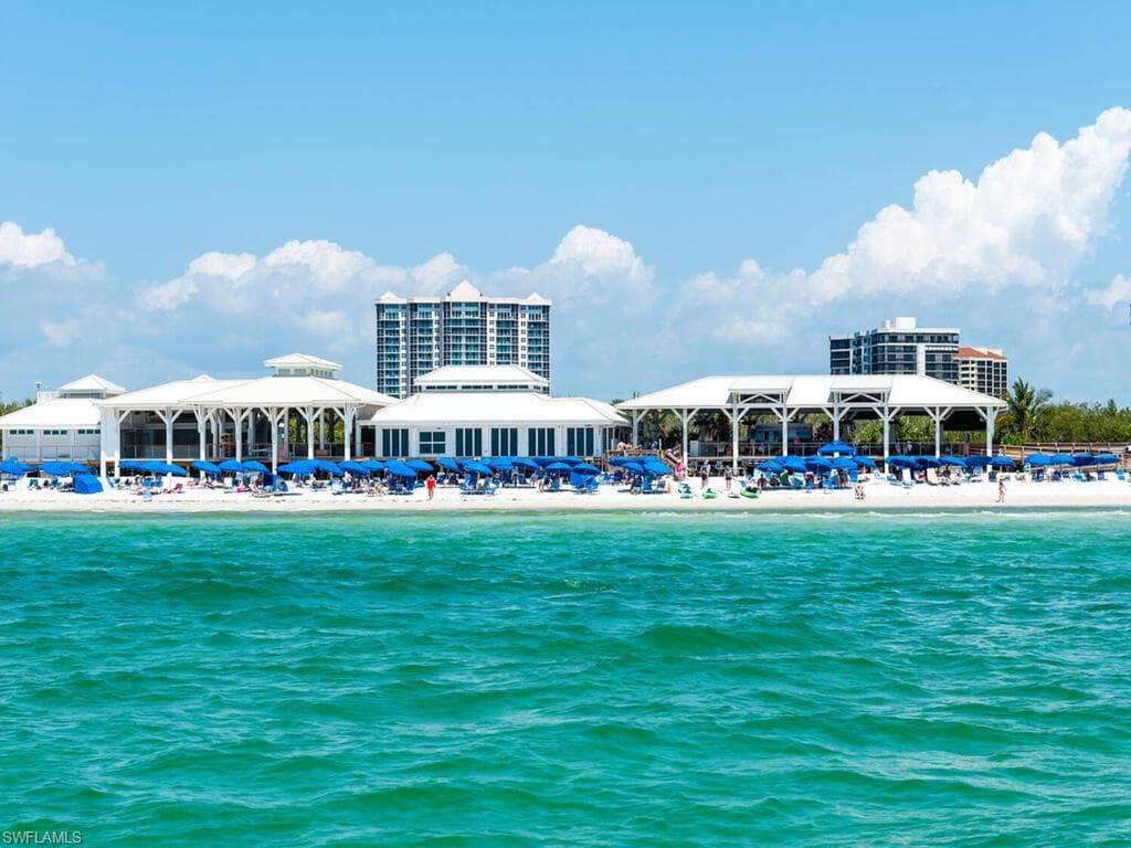 7225 Pelican Bay BLVD 1703-24