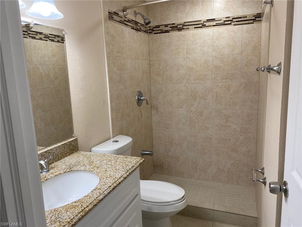 5389 Treetops DR-3