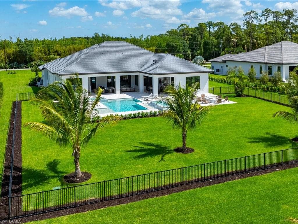 6462 Daniels RD-40