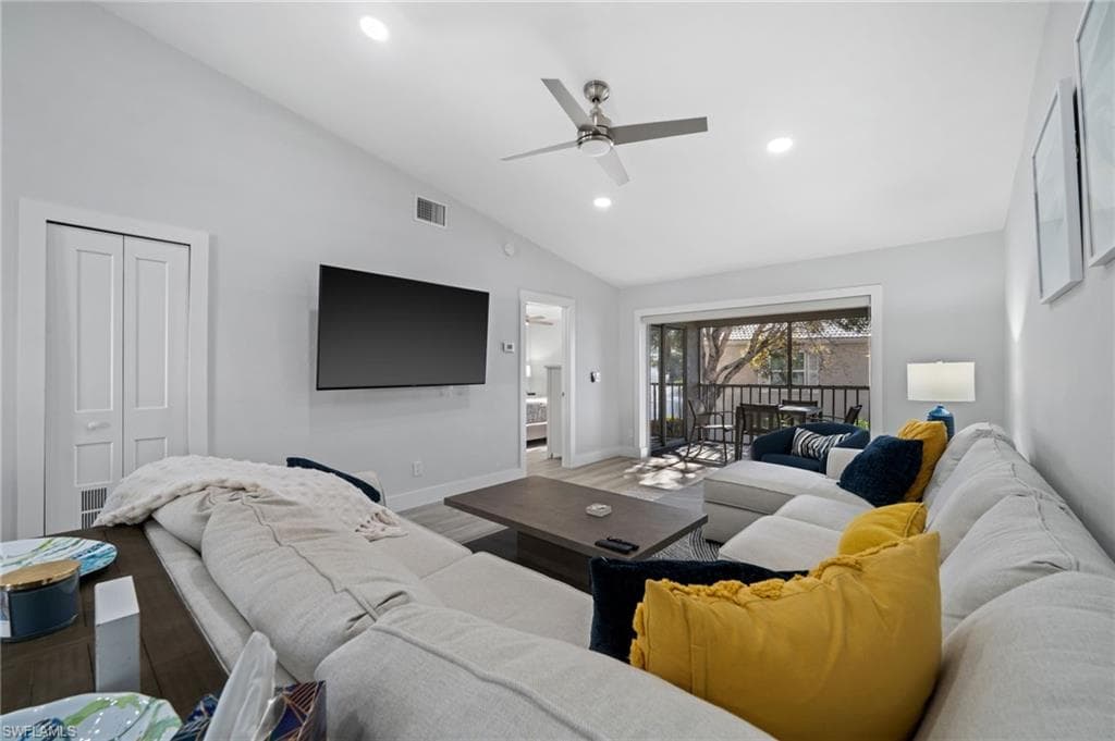 822 Gulf Pavilion DR 201-16