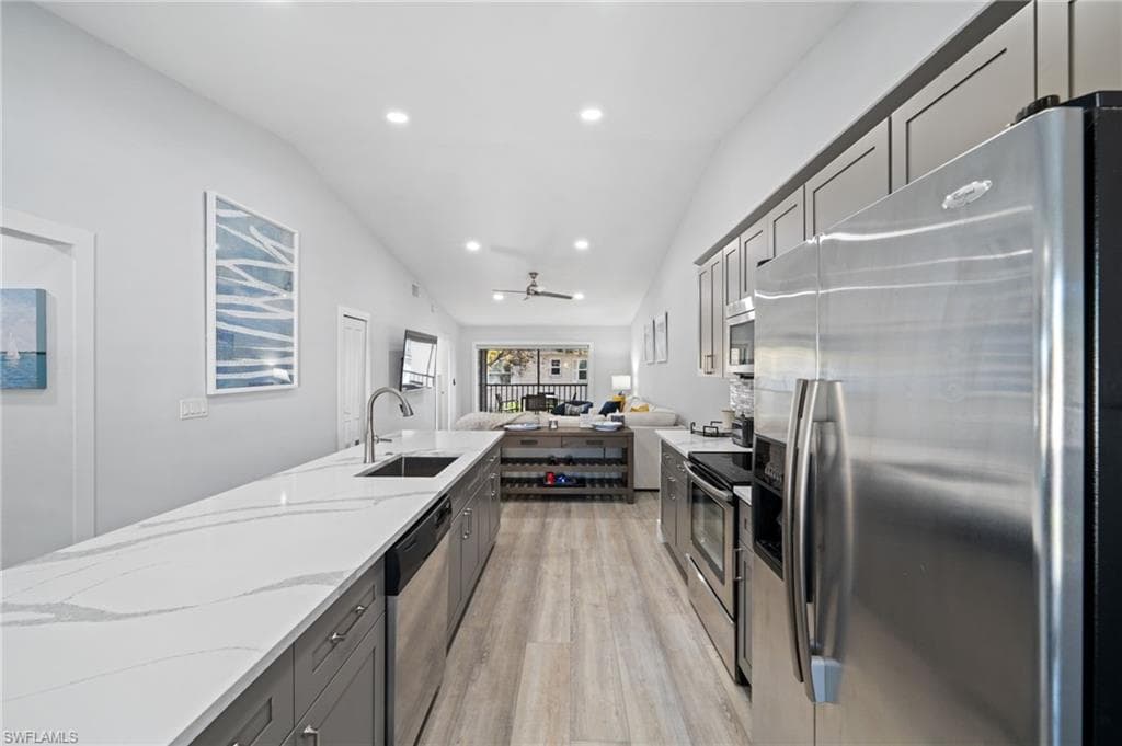 822 Gulf Pavilion DR 201-10
