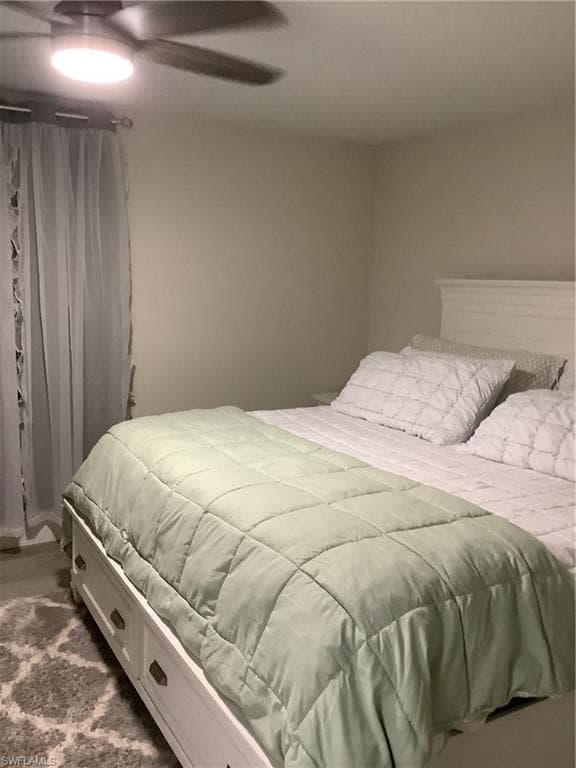 3323 Guilford CT-5
