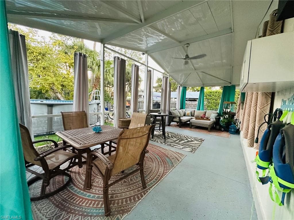 3323 Guilford CT-14