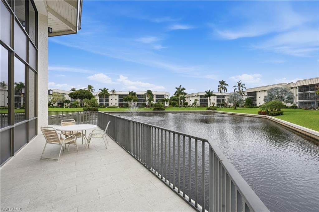 788 Park Shore DR A11-29