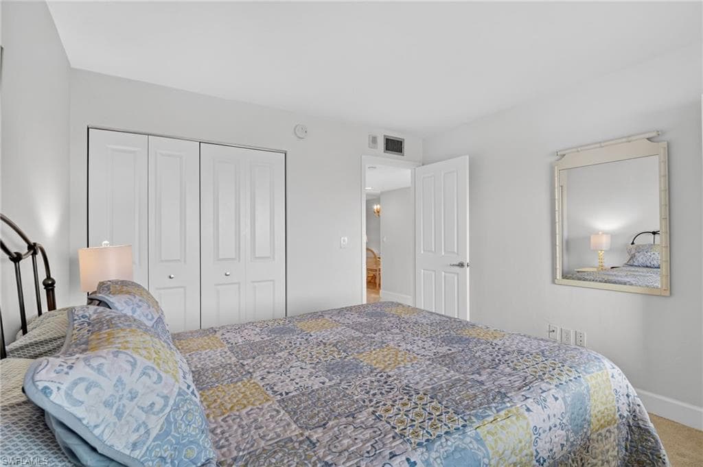 4263 Bay Beach LN 815-30