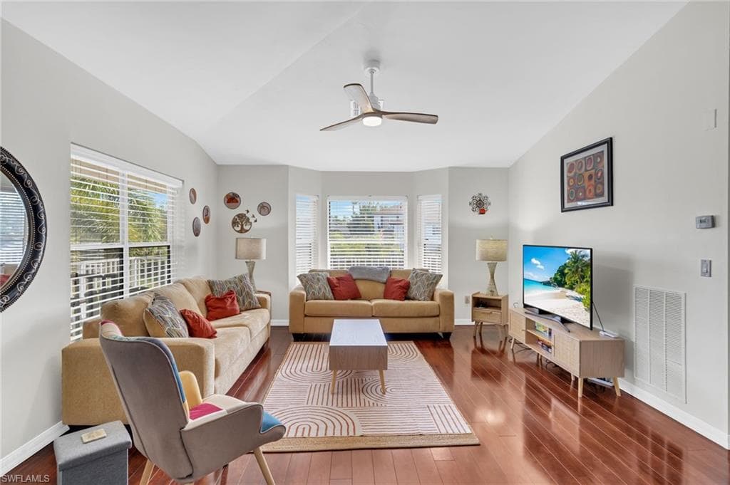 7749 Victoria Cove CT-11