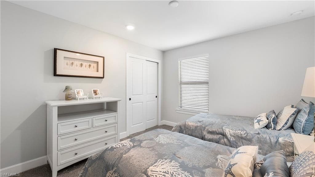 10428 Ventana LN-24