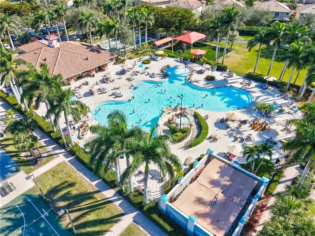20428 Torre Del Lago ST-44