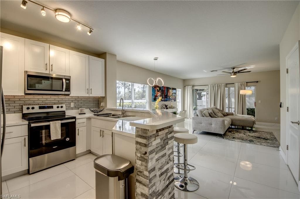 8531 Athena CT-6