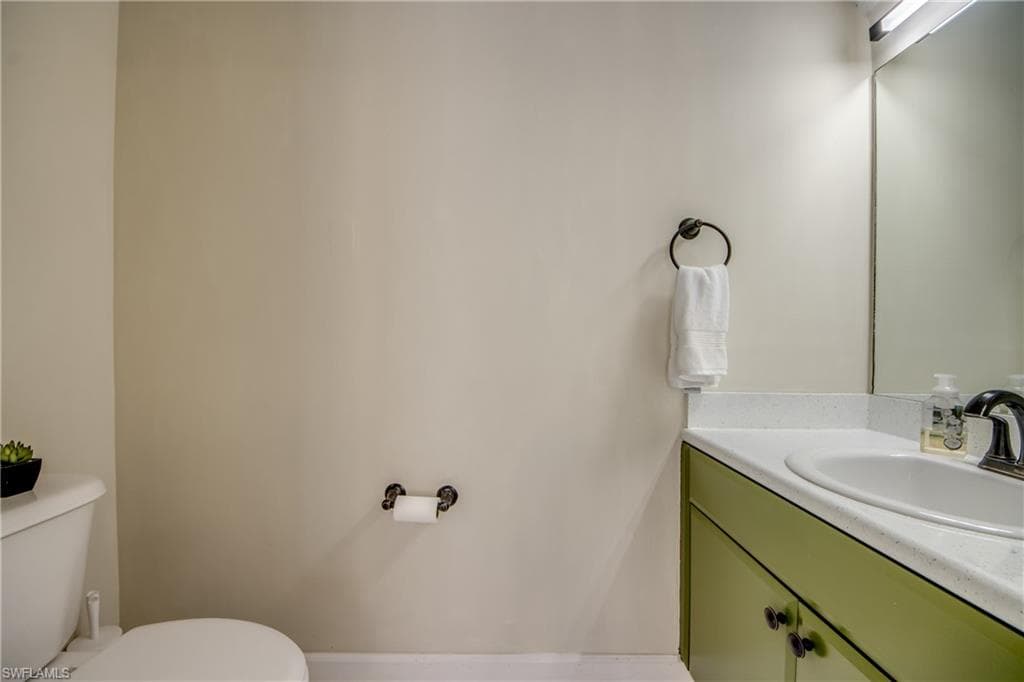8531 Athena CT-16