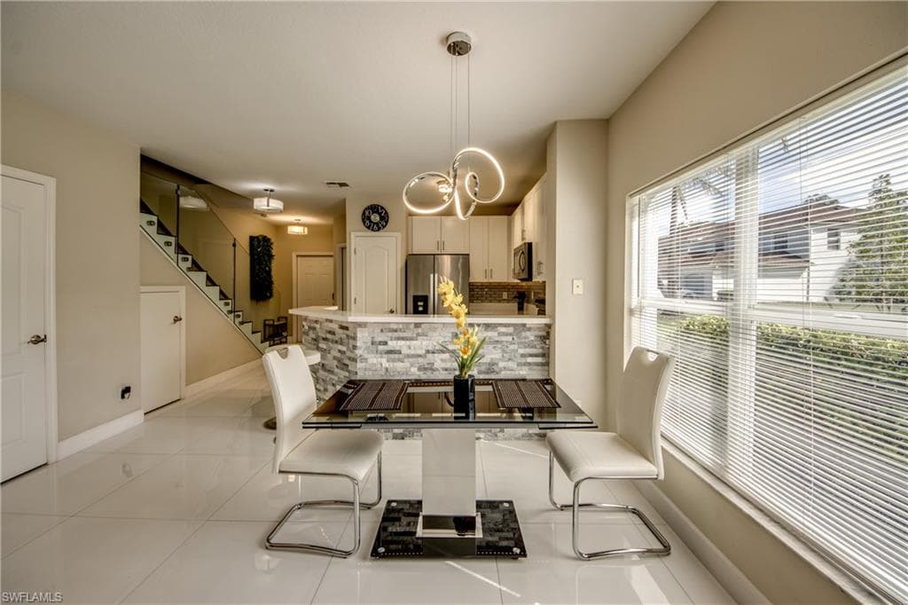 8531 Athena CT-10