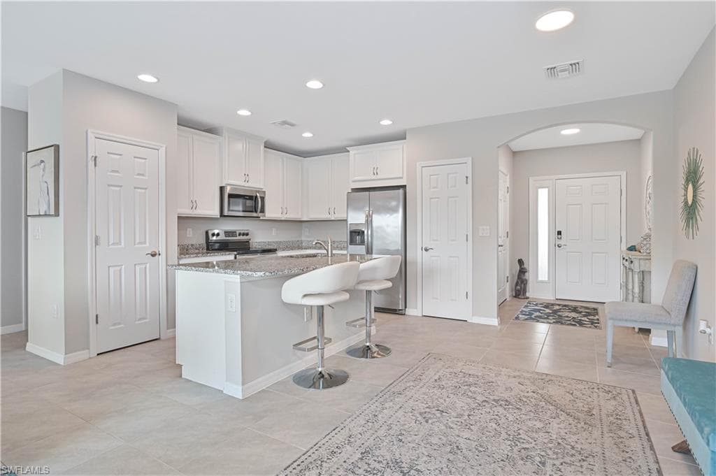 3718 Crofton CT-9