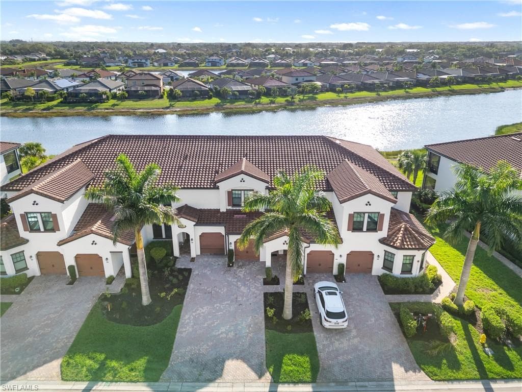 11785 Grand Belvedere WAY 202-27