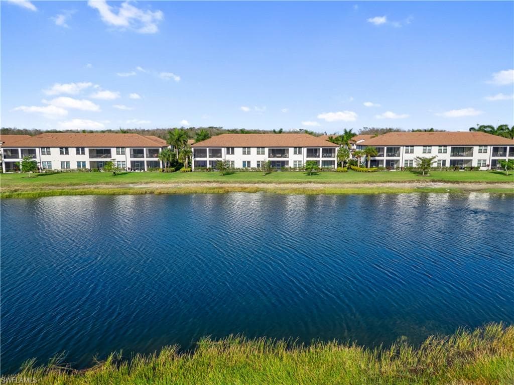 11785 Grand Belvedere WAY 202-5