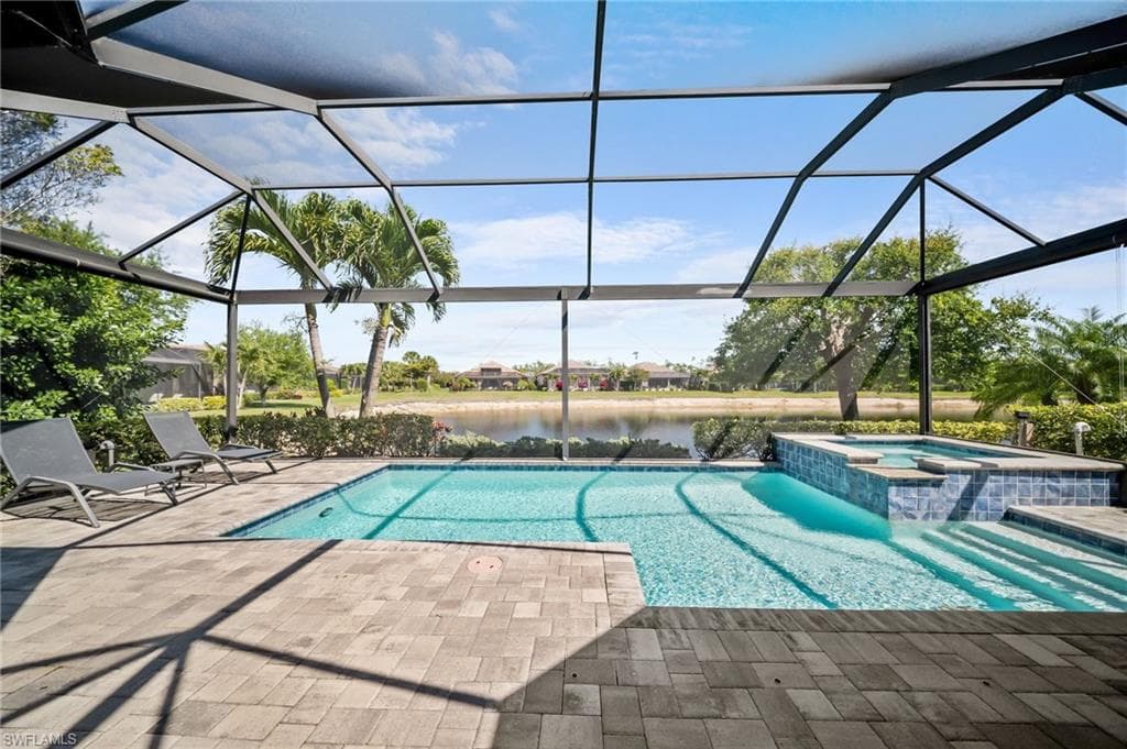 9361 Terresina DR-33