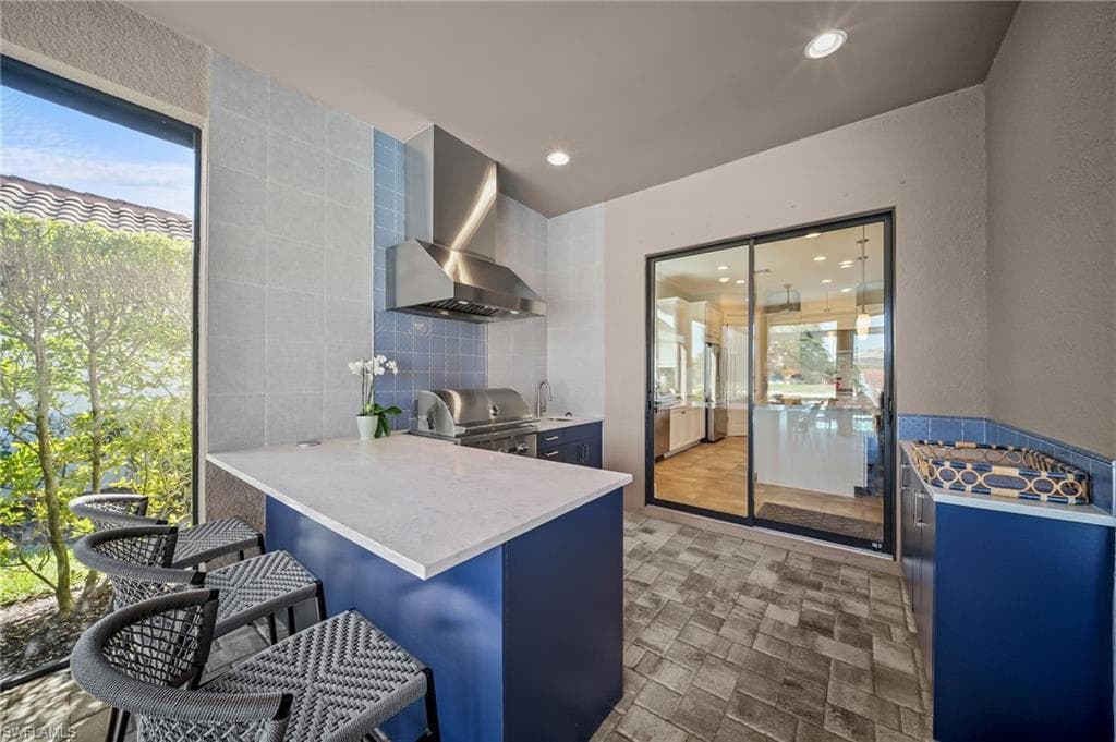 9361 Terresina DR-26