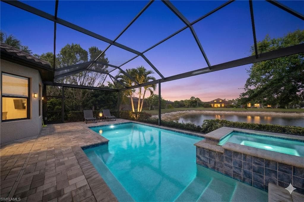 9361 Terresina DR-35