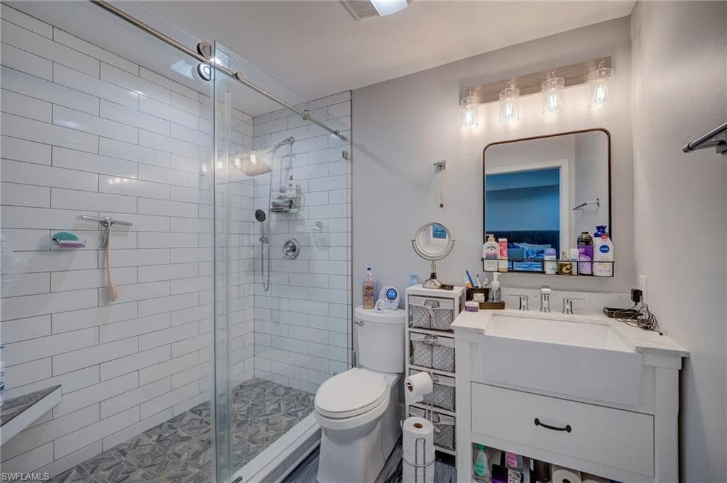 1089 N Town And River DR-17