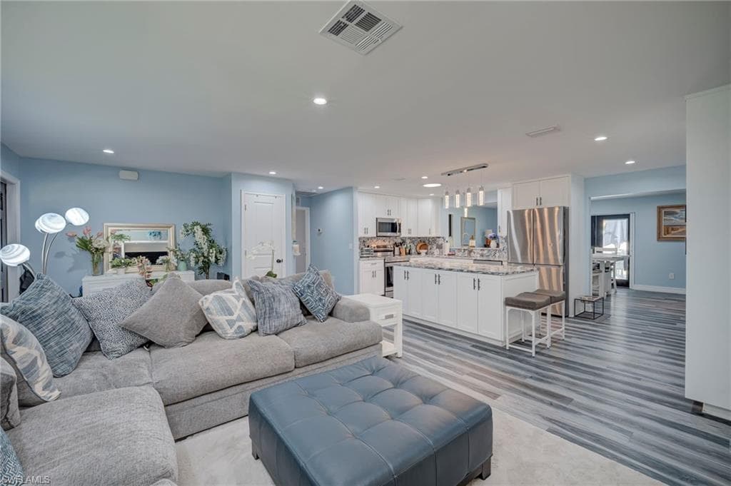 1089 N Town And River DR-3