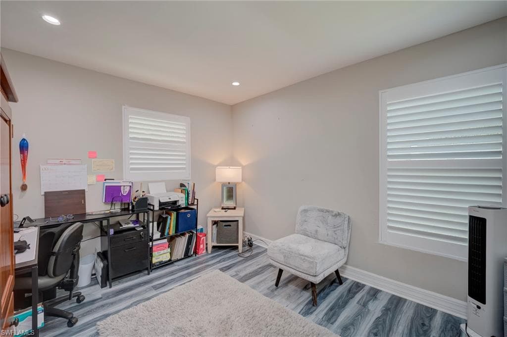 1089 N Town And River DR-19