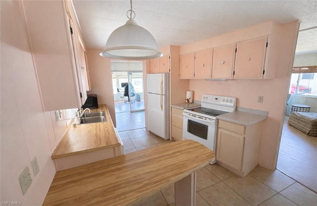 26110 Princess LN-6